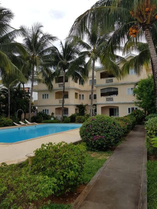 Appartment Et Piscine Flic-en-Flacq Eksteriør bilde